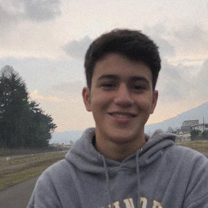 Meet your Posher, Diego